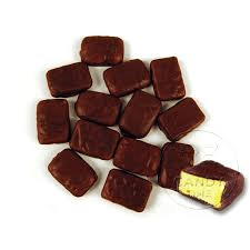 Rainbow - Pineapple Chunks (1kg)